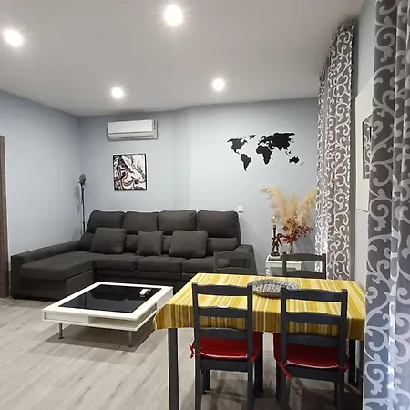 Appartement Piso Frente A La Feria De